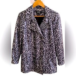 Woman’s Blazer’s Sz M